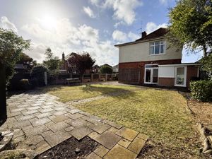 Photo 1- click for photo gallery